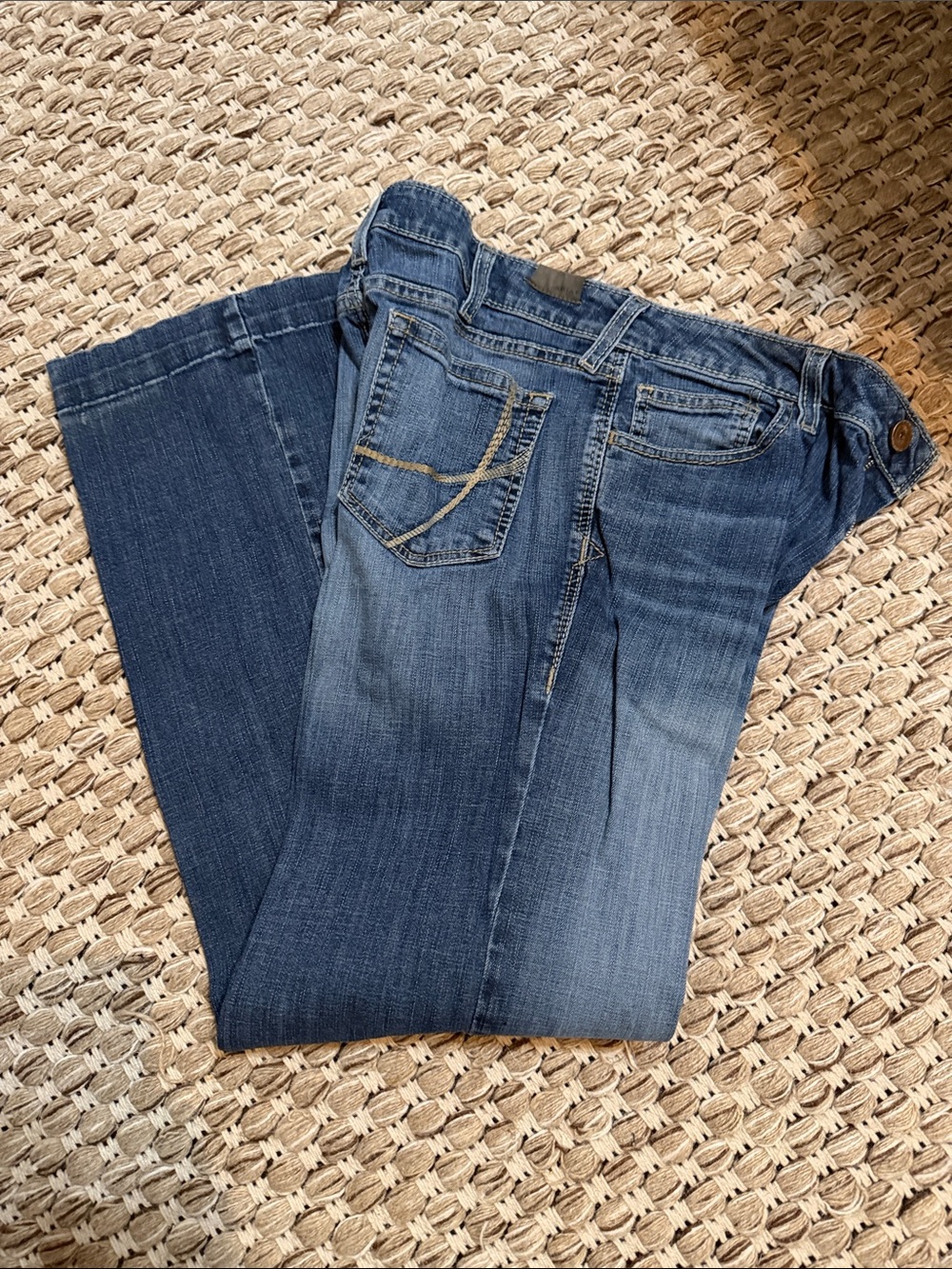 Ariat Womens Boot Cut Jeans in Medium Blue Wash